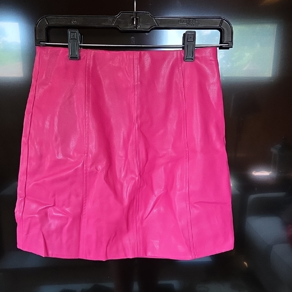 Forever 21 Vibrant Pink Pencil Skirt